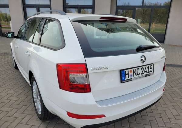 Skoda Octavia cena 29999 przebieg: 223846, rok produkcji 2014 z Osieczna małe 79